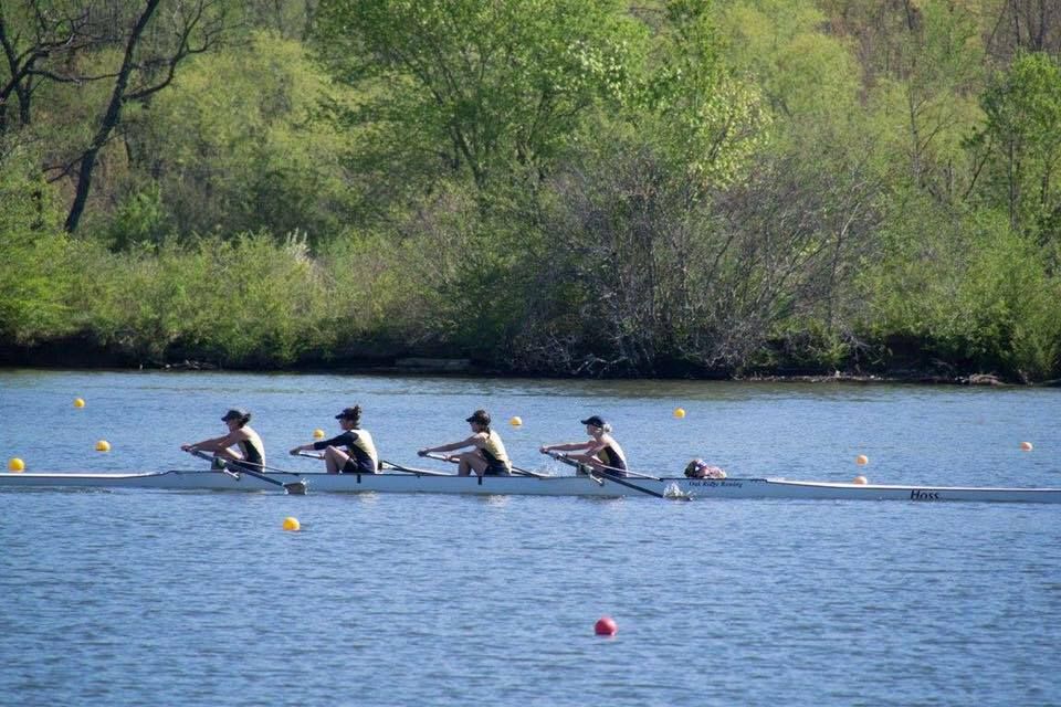 St. Edward's rowing club finishes year with strong strokes - Hilltop Views