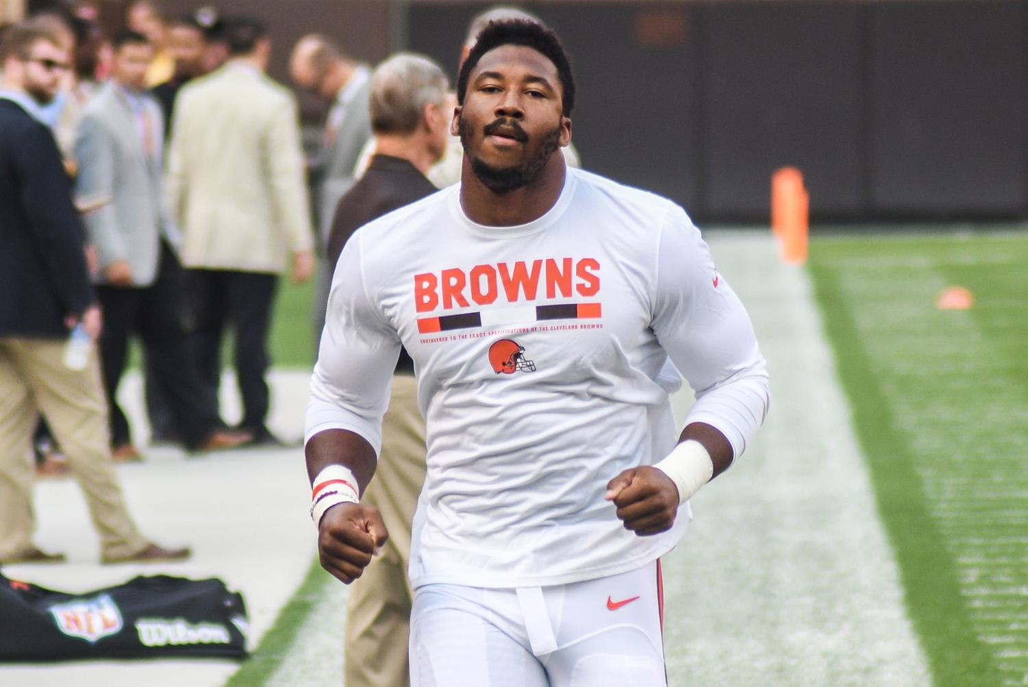 Idiotic! Browns' Myles Garrett deserves severe punishment for stupidly  hitting Mason Rudolph in head with helmet 