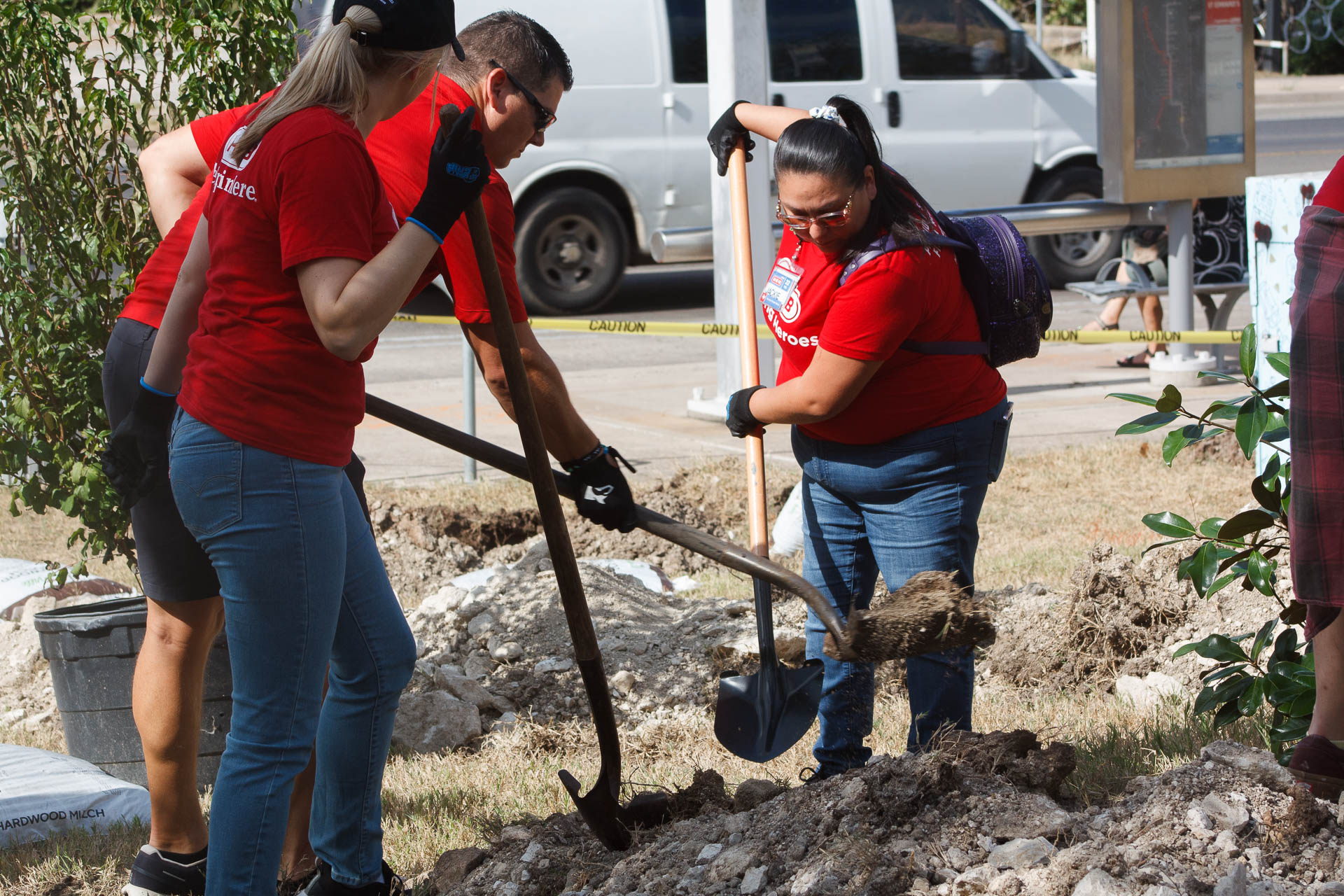 St. Edward’s And H-E-B Plant 17 Trees Around South Congress Bus Stop To ...