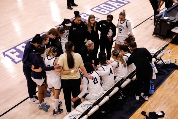 St. Edward’s women’s basketball is currently in 11th place in the Lone Star Conference standings. The Hilltoppers are 5-7 in conference play and two games out of the final spot in the conference tournament. The top eight teams qualify for the LSC Tournament which will take place on March 6-9 at the Comerica Center in Frisco, TX.